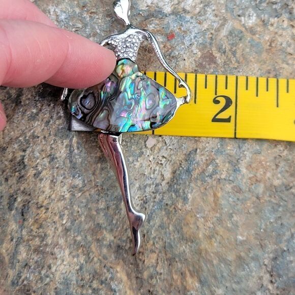 Abalone Shell Ballerina Brooch - Picture 3 of 7